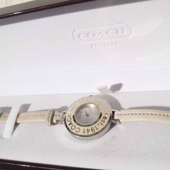 Coach Phoebe Cream White Silver Women's Watch With Box + Guarantee Card Working - Picture 6 of 6